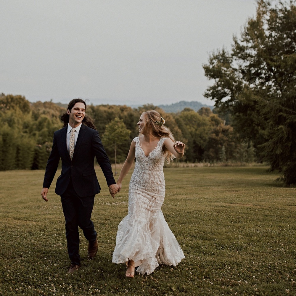 Meet your Posher, Courtney